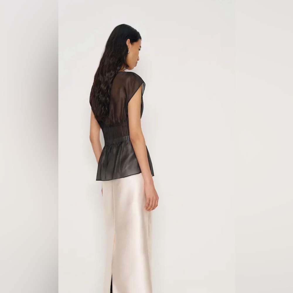 NWT Reformation Yasmin Top Black - Size 8 🖤 - Picture 4 of 4